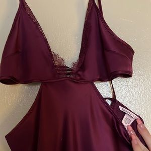 VS Lace Slip oh dress
